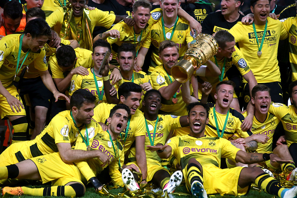 九游体育官网-包含关键时刻多特蒙德调整名单以备德国杯，主帅复盘环节打磨，压力陡增，球探报告显示潜力的词条