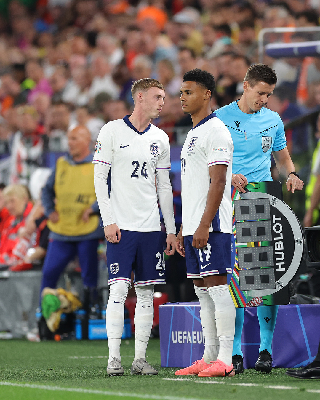 新世界狂欢伊德是1还是0