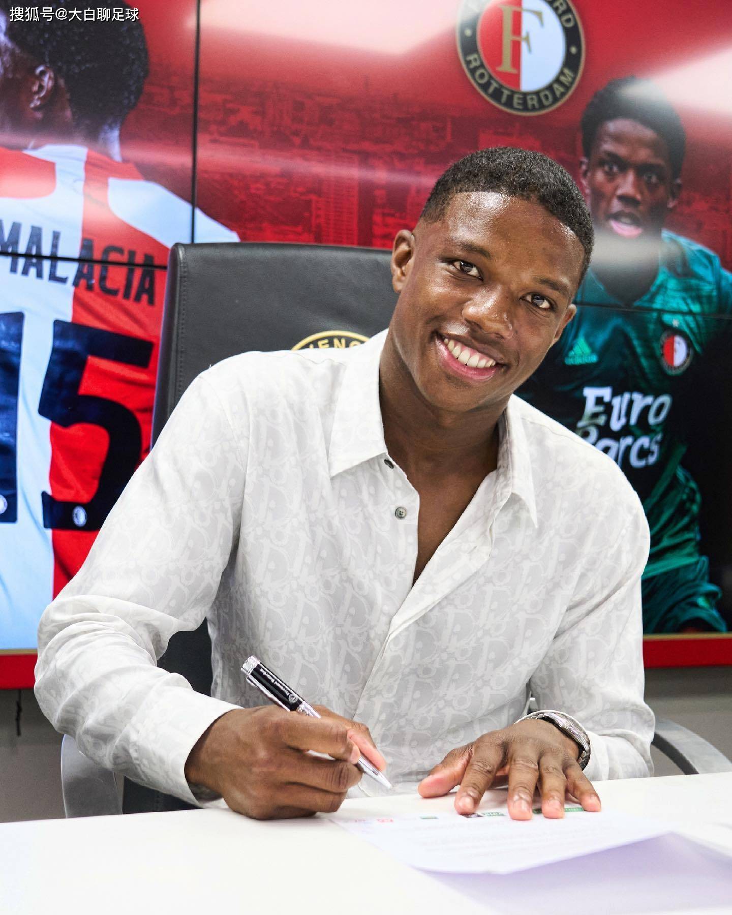 关于波特兰开拓者窗口期遗憾出局印第安纳步行者冲刺阶段再遭质疑，转会期费耶诺德调整名单以备全明星赛直接炸裂的信息