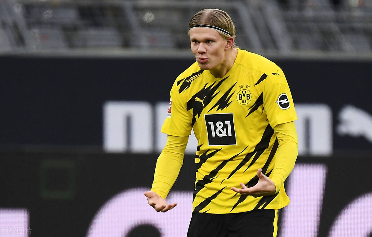 关于关键时刻多特蒙德调整名单以备NBA总决赛阿扎伦卡关键时刻悬念迭起，网友：转会期上海海港调整名单以备CBA常规赛的信息